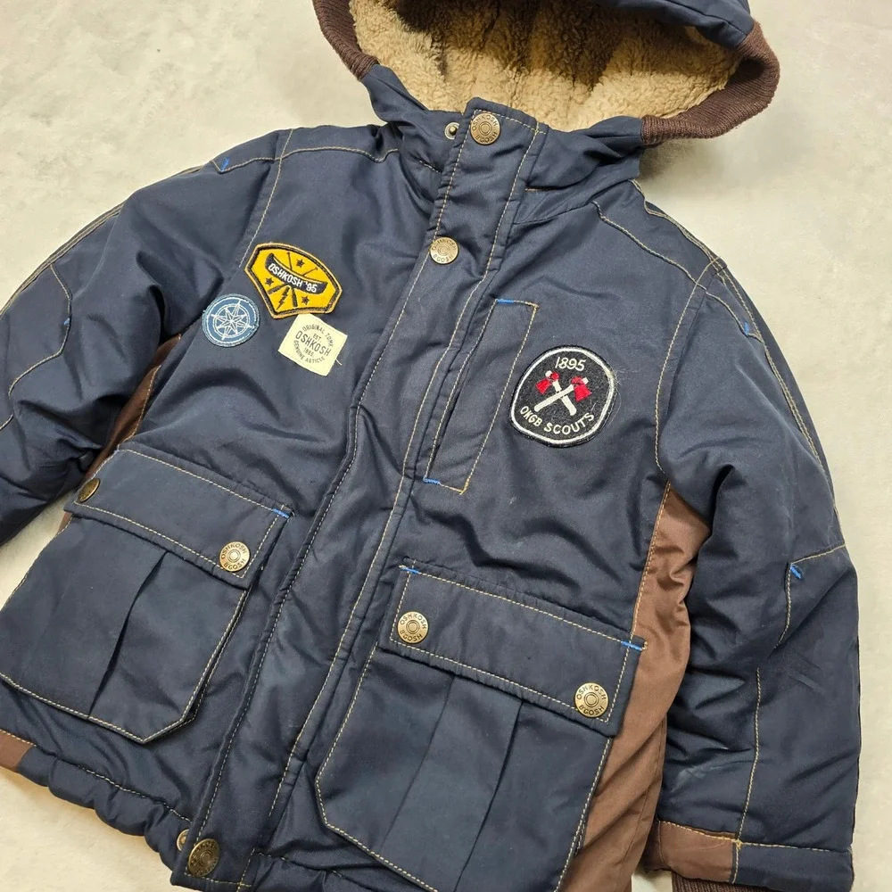OshKosh B'gosh‎ Sherpa Lined Hooded Winter Jacket Boys Size 4 Navy Blue Patches